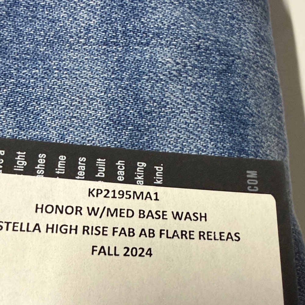 Kut from the Kloth High Rise Blue Jeans - Picture 6 of 6
